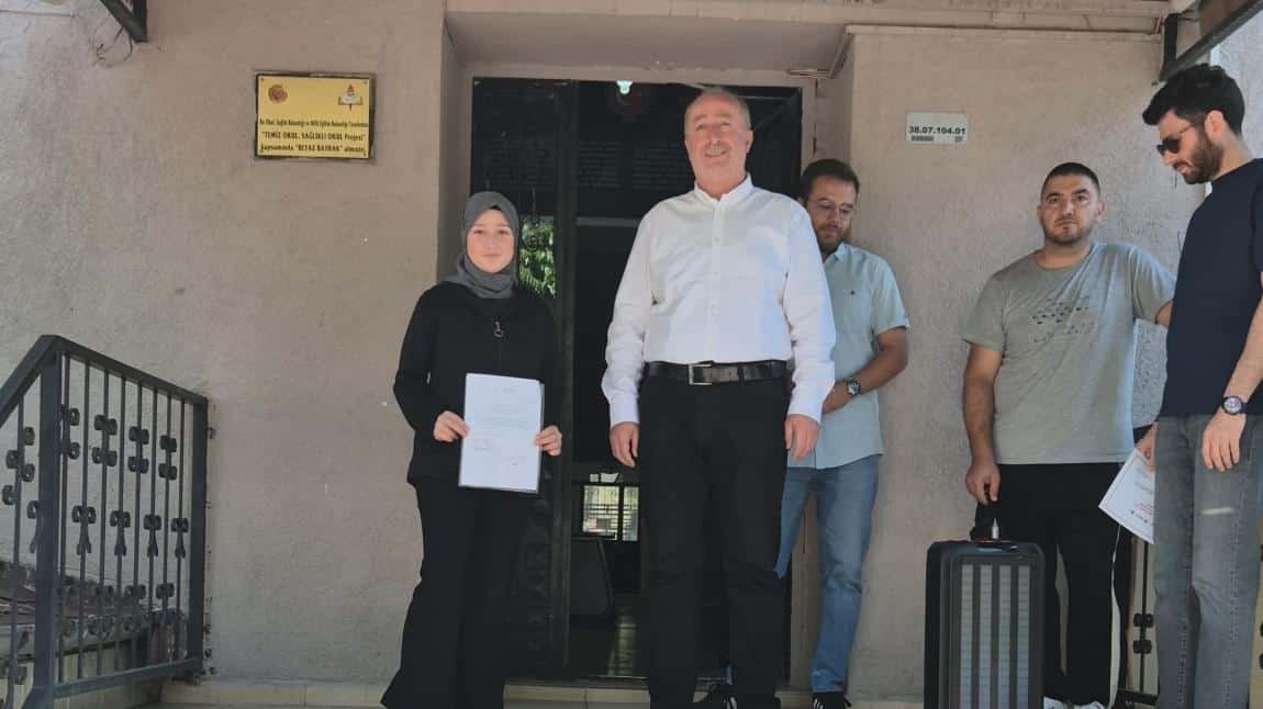 Stajyer Öğrenci Tebrik Belgesi